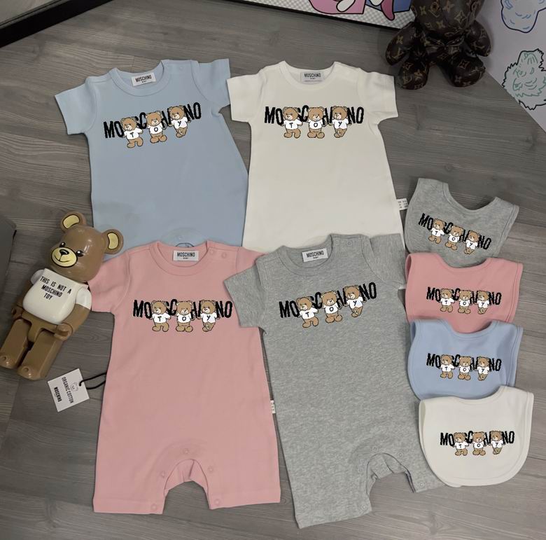 Moschino sz59 66 73 80 85 90 100